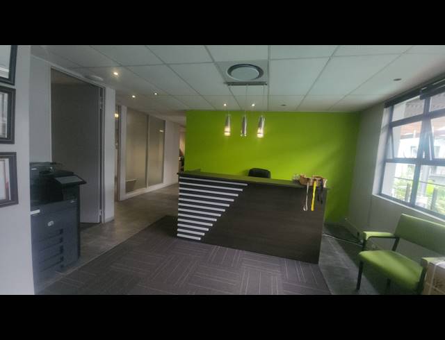 200M² OFFICE TO LET IN RIVERHORSE VALLEY